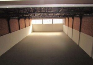 Depósito/Pavilhão com 1000m² no bairro São João em Porto Alegre para Alugar