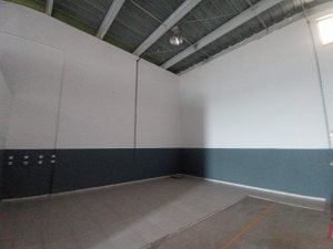 Galpão com 210m² no bairro Anchieta em Porto Alegre para Alugar