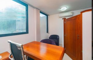 Salas/Conjuntos com 24m² no bairro Rio Branco em Porto Alegre para Alugar