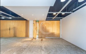 Loja com 40m² no bairro Cristal em Porto Alegre para Alugar