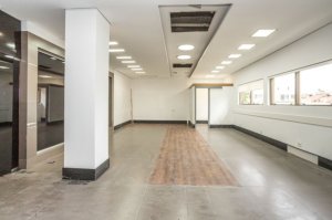 Loja com 74m² no bairro Cristal em Porto Alegre para Alugar