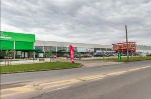 Loja com 80m² no bairro Sarandi em Porto Alegre para Alugar