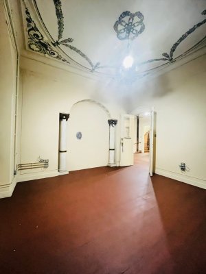 Prédio Comercial com 846m² no bairro Centro Histórico em Porto Alegre para Alugar