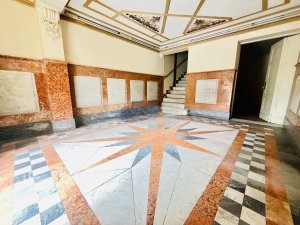 Prédio Comercial com 846m² no bairro Centro Histórico em Porto Alegre para Alugar