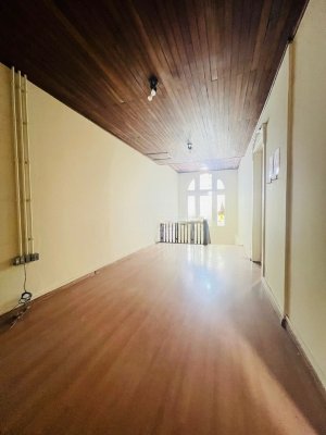 Prédio Comercial com 846m² no bairro Centro Histórico em Porto Alegre para Alugar