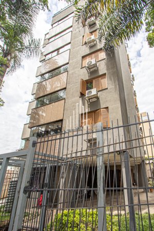 Cobertura com 229m², 3 dormitórios no bairro Petrópolis em Porto Alegre para Alugar