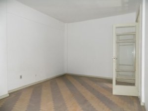 Apartamento com 102m², 2 dormitórios no bairro Centro Histórico em Porto Alegre para Alugar