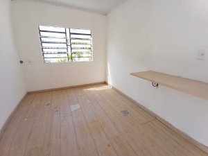 Casa com 88m², 3 dormitórios no bairro Glória em Porto Alegre para Alugar