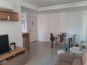 Casa com 88m², 3 dormitórios no bairro Glória em Porto Alegre para Alugar