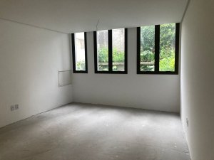 Salas/Conjuntos com 34m² no bairro Petrópolis em Porto Alegre para Alugar