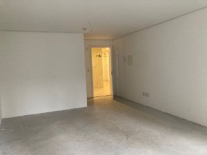 Salas/Conjuntos com 34m² no bairro Petrópolis em Porto Alegre para Alugar