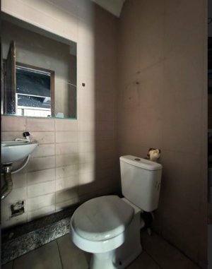 Loja com 200m² no bairro Praia de Belas em Porto Alegre para Alugar