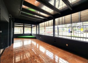 Loja com 200m² no bairro Praia de Belas em Porto Alegre para Alugar