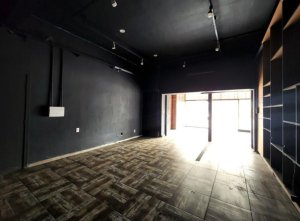 Loja com 200m² no bairro Praia de Belas em Porto Alegre para Alugar