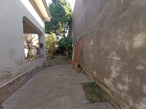 Casa comercial com 180m² no bairro Floresta em Porto Alegre para Alugar