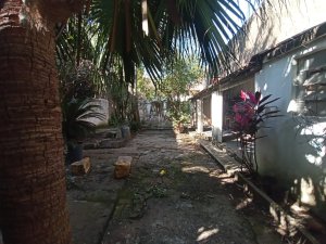 Casa comercial com 180m² no bairro Floresta em Porto Alegre para Alugar