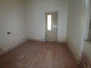 Casa comercial com 180m² no bairro Floresta em Porto Alegre para Alugar