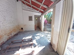 Casa comercial com 180m² no bairro Floresta em Porto Alegre para Alugar