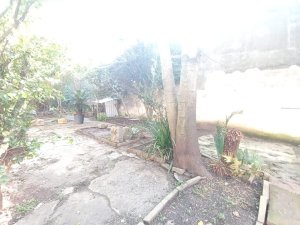 Casa comercial com 180m² no bairro Floresta em Porto Alegre para Alugar