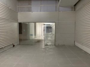 Loja com 400m² no bairro Centro Histórico em Porto Alegre para Alugar