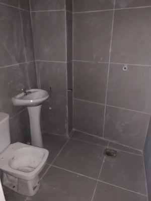 Loja com 400m² no bairro Centro Histórico em Porto Alegre para Alugar