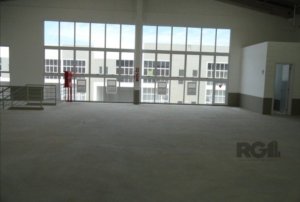 Galpão com 630m² no bairro Anchieta em Porto Alegre para Alugar