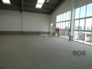 Galpão com 630m² no bairro Anchieta em Porto Alegre para Alugar