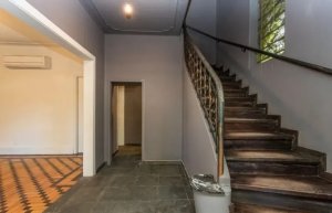 Casa comercial com 360m² no bairro Independência em Porto Alegre para Alugar