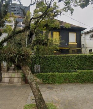Casa comercial com 360m² no bairro Independência em Porto Alegre para Alugar
