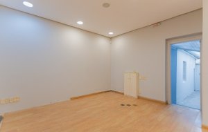 Casa comercial com 240m² no bairro Moinhos de Vento em Porto Alegre para Alugar