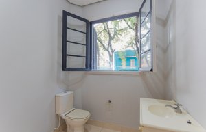 Casa comercial com 240m² no bairro Moinhos de Vento em Porto Alegre para Alugar