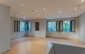 Casa comercial com 240m² no bairro Moinhos de Vento em Porto Alegre para Alugar