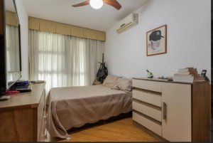 Cobertura com 266m², 3 dormitórios no bairro Petrópolis em Porto Alegre para Alugar