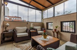 Cobertura com 266m², 3 dormitórios no bairro Petrópolis em Porto Alegre para Alugar