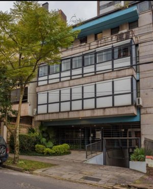 Cobertura com 266m², 3 dormitórios no bairro Petrópolis em Porto Alegre para Alugar