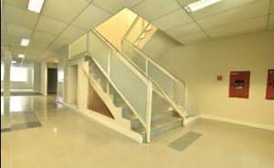 Loja com 500m² no bairro Menino Deus em Porto Alegre para Alugar