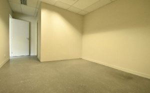 Loja com 500m² no bairro Menino Deus em Porto Alegre para Alugar