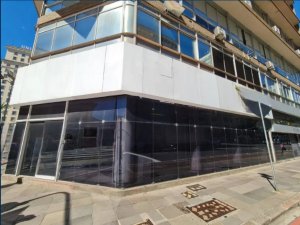 Loja com 408m² no bairro Centro Histórico em Porto Alegre para Alugar
