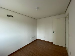 Apartamento com 71m², 2 dormitórios no bairro Jardim Botânico em Porto Alegre para Alugar