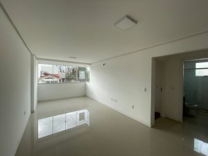 Apartamento com 71m², 2 dormitórios no bairro Jardim Botânico em Porto Alegre para Alugar
