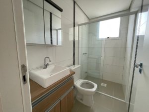 Apartamento com 71m², 2 dormitórios no bairro Jardim Botânico em Porto Alegre para Alugar