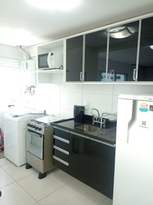 Apartamento com 48m², 1 dormitório no bairro Petrópolis em Porto Alegre para Alugar