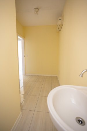 Salas/Conjuntos com 40m² no bairro Centro Histórico em Porto Alegre para Alugar