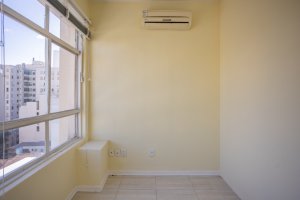 Salas/Conjuntos com 40m² no bairro Centro Histórico em Porto Alegre para Alugar