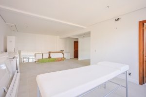 Salas/Conjuntos com 95m² no bairro Petrópolis em Porto Alegre para Alugar