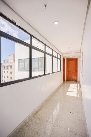 Salas/Conjuntos com 95m² no bairro Petrópolis em Porto Alegre para Alugar