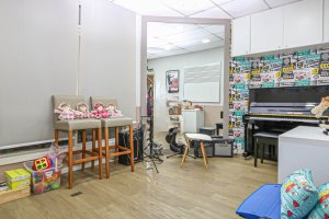 Casa comercial com 250m² no bairro Rio Branco em Porto Alegre para Alugar