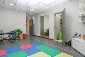 Casa comercial com 250m² no bairro Rio Branco em Porto Alegre para Alugar