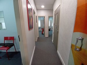 Loja com 100m² no bairro Moinhos de Vento em Porto Alegre para Alugar