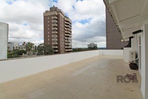 Cobertura com 452m², 5 dormitórios no bairro Moinhos de Vento em Porto Alegre para Alugar